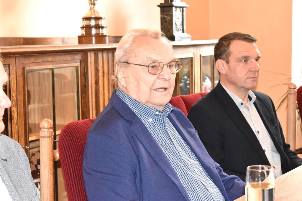 Přijetí házenkářské legendy K. Čermáka(fotografie: A. Jarošová, 10.12.2019)