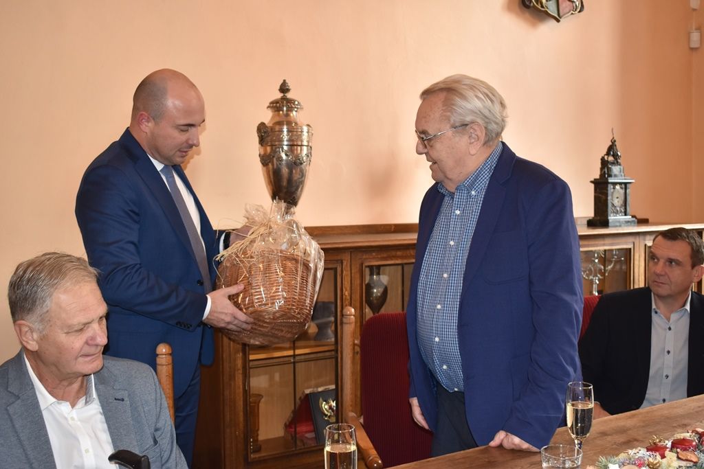 Přijetí házenkářské legendy K. Čermáka(fotografie: A. Jarošová, 10.12.2019)