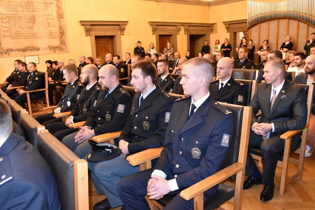 Oceňování za záchranu života a majetku (fotografie: A. Jarošová, 11.12.2019)