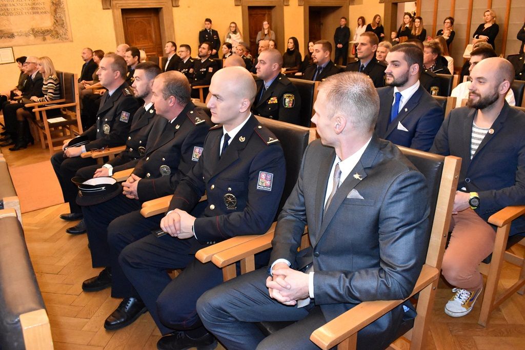 Oceňování za záchranu života a majetku (fotografie: A. Jarošová, 11.12.2019)