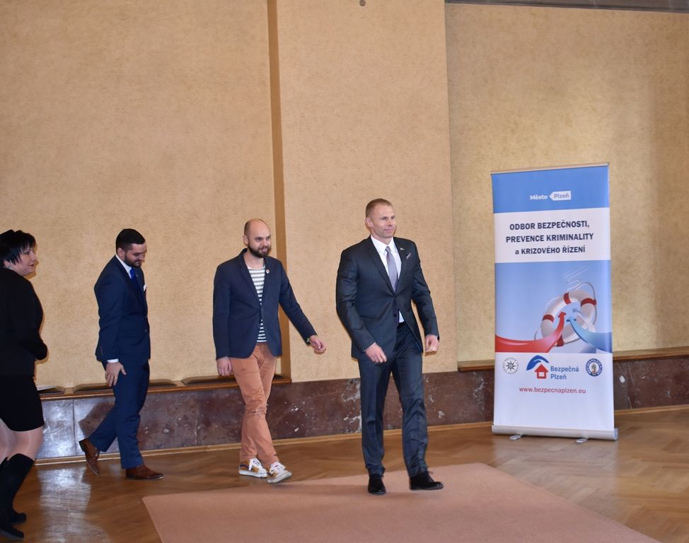 Oceňování za záchranu života a majetku (fotografie: A. Jarošová, 11.12.2019)