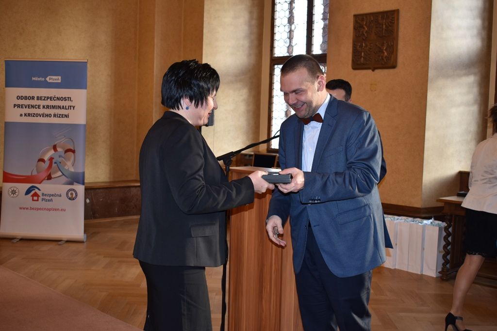 Oceňování za záchranu života a majetku (fotografie: A. Jarošová, 11.12.2019)