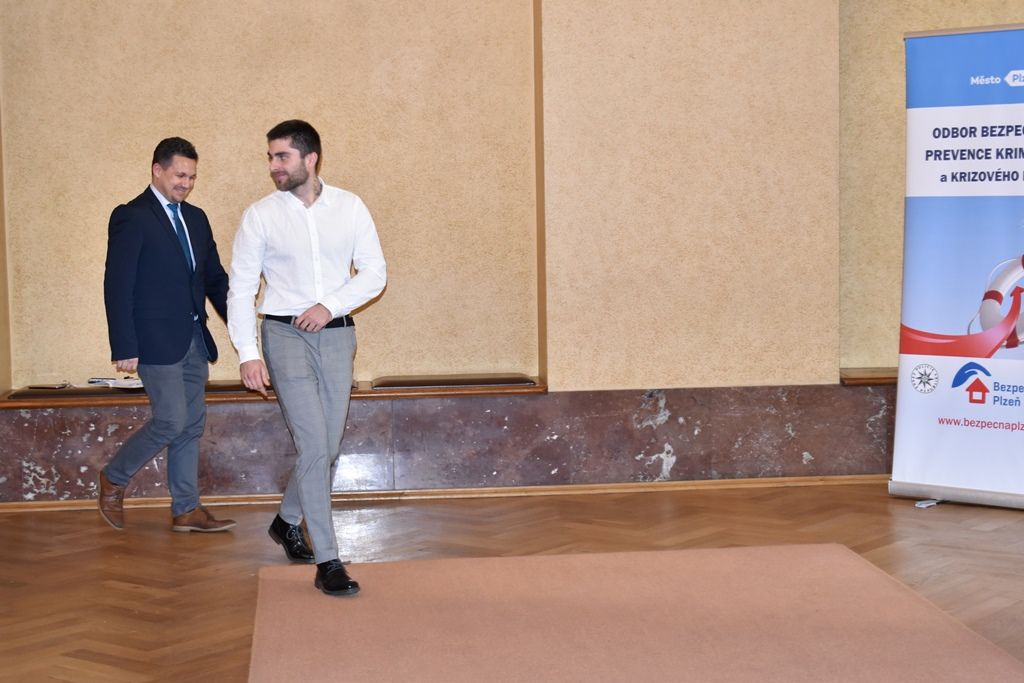 Oceňování za záchranu života a majetku (fotografie: A. Jarošová, 11.12.2019)