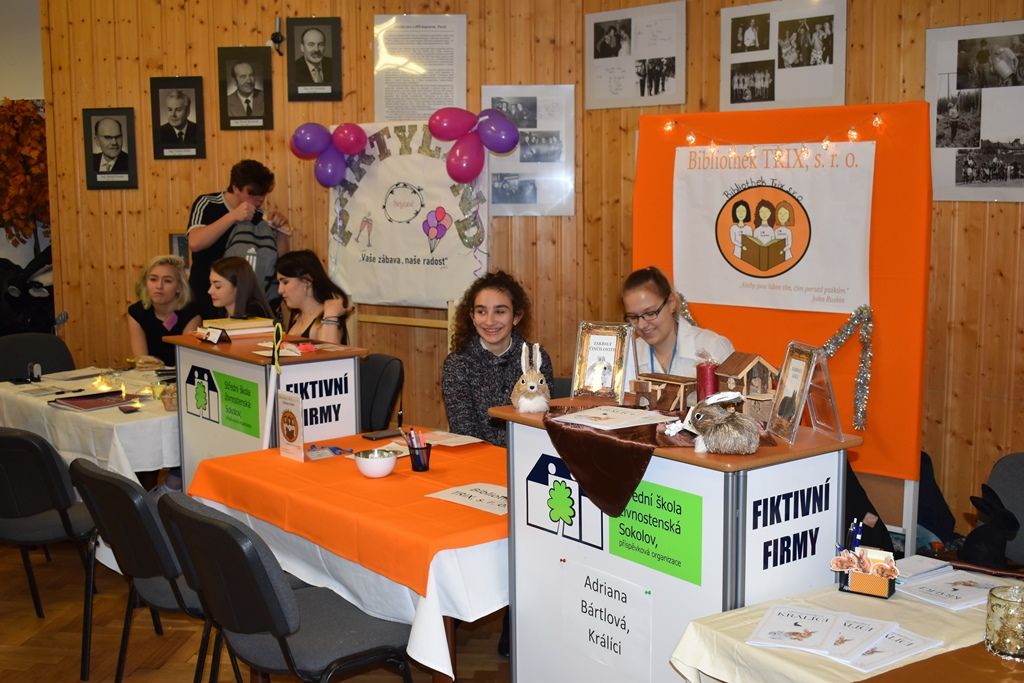 Fiktivní firmy 2019 (foto: E. Barborková, 11.12.2019)