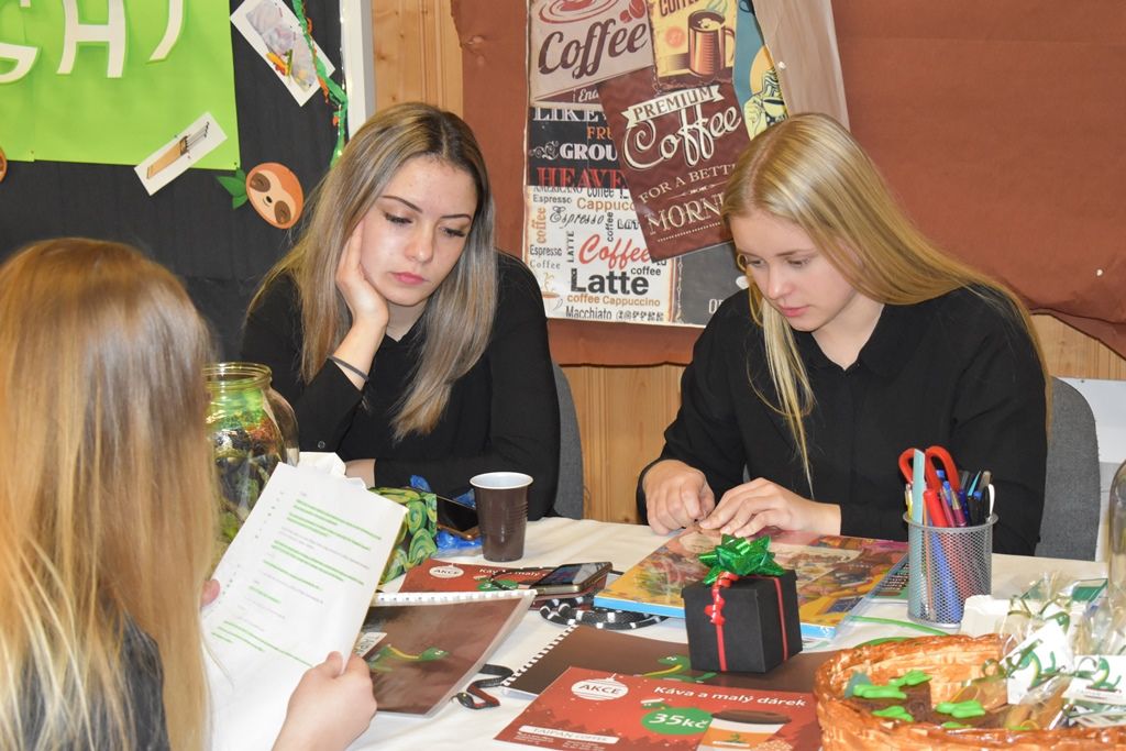 Fiktivní firmy 2019 (foto: E. Barborková, 11.12.2019)