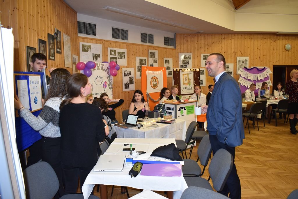 Fiktivní firmy 2019 (foto: E. Barborková, 11.12.2019)