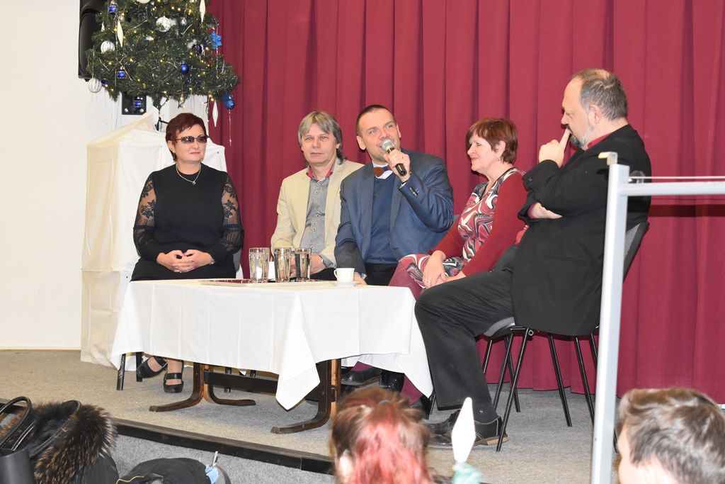 Fiktivní firmy 2019 (foto: E. Barborková, 11.12.2019)