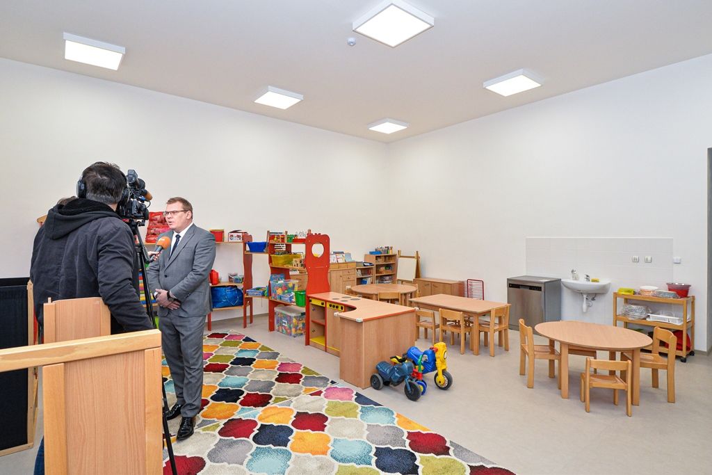 Plzeň opravila čtyřpatrový dům v centru tzv. Komendu (foto: M. Pecuch, 18.12.2019)