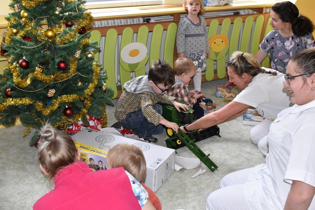 Spanilá jízda rozdávala radost (foto: A. Jarošová/L. Jarolím, 18.12.2019)