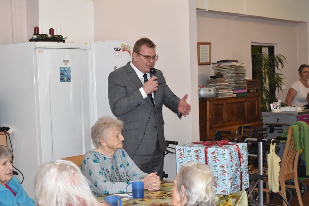 Spanilá jízda rozdávala radost (foto: A. Jarošová/L. Jarolím, 18.12.2019)