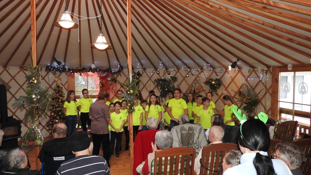 Spanilá jízda rozdávala radost (foto: A. Jarošová/L. Jarolím, 18.12.2019)