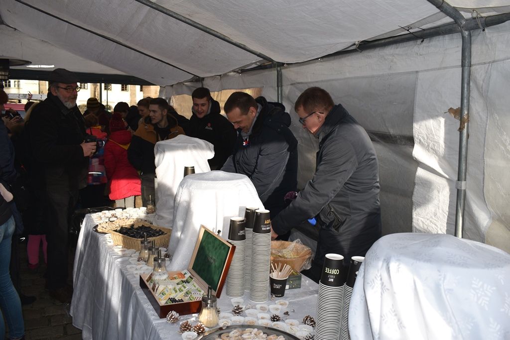 Vánoční punč (fotografie: A. Jarošová, 23.12.2019)