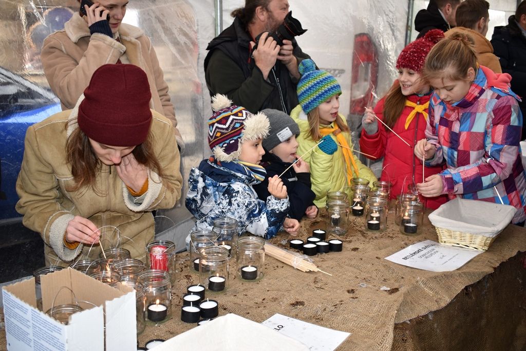 Vánoční punč (fotografie: A. Jarošová, 23.12.2019)