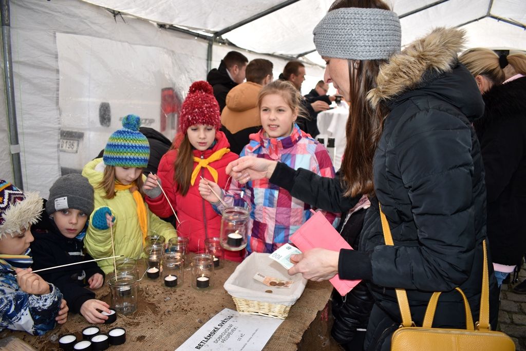 Vánoční punč (fotografie: A. Jarošová, 23.12.2019)