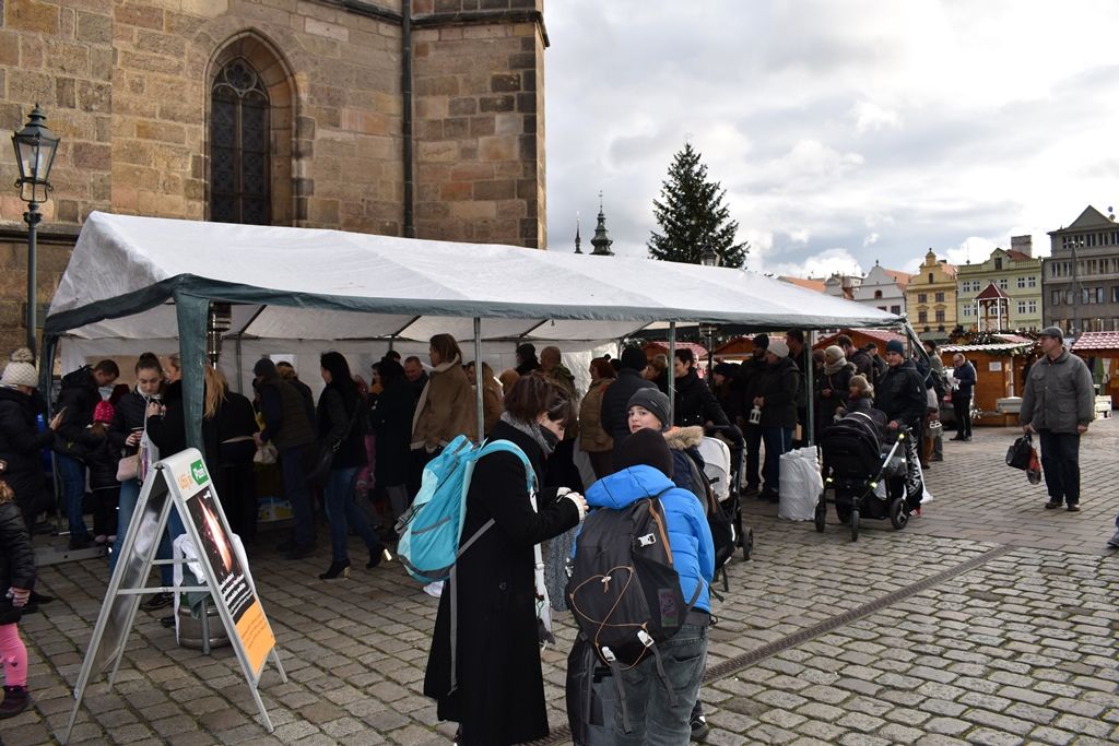 Vánoční punč (fotografie: A. Jarošová, 23.12.2019)
