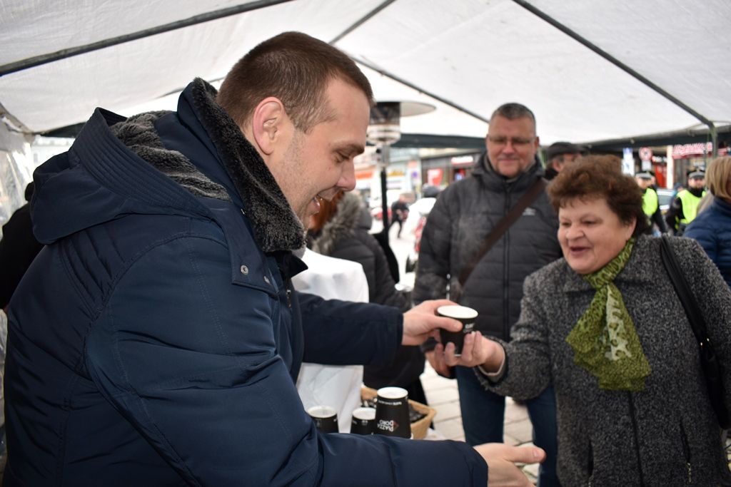 Vánoční punč (fotografie: A. Jarošová, 23.12.2019)