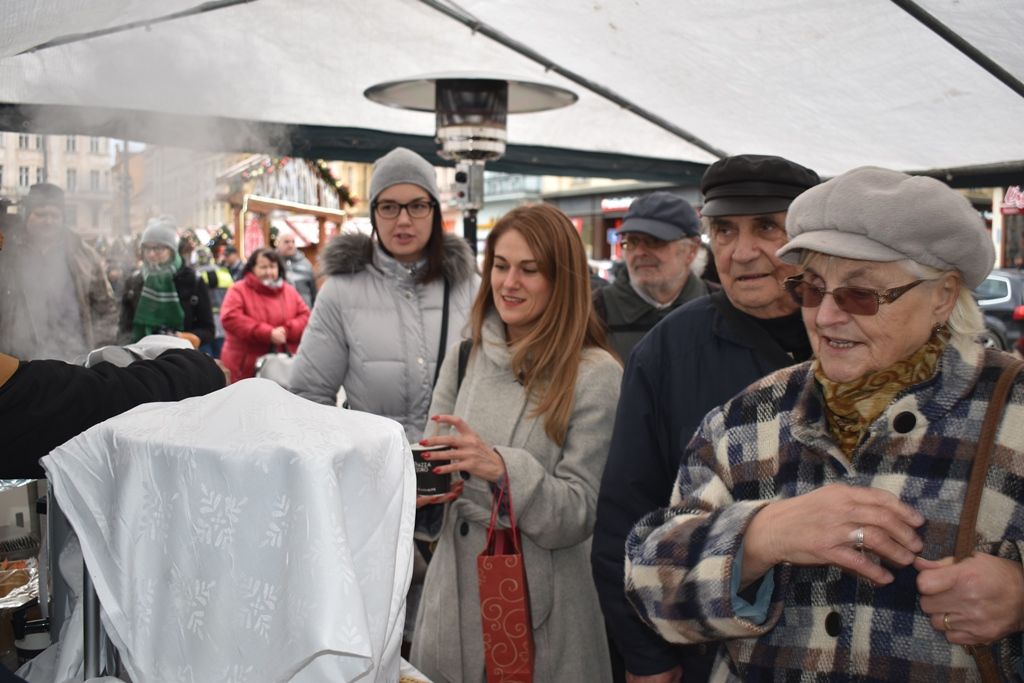 Vánoční punč (fotografie: A. Jarošová, 23.12.2019)