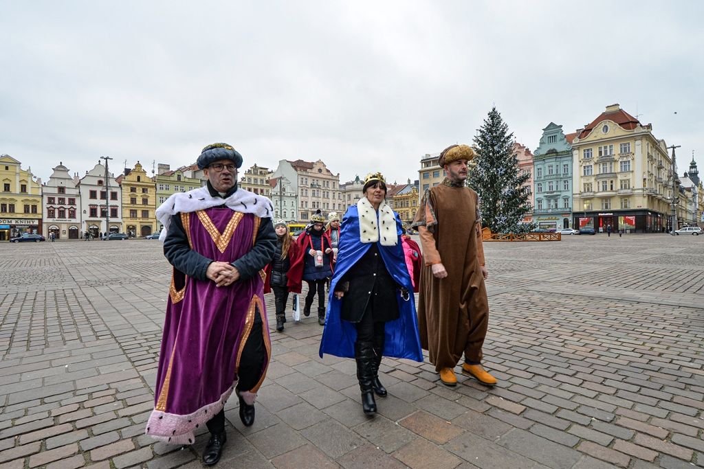 Tříkrálová sbírka slavnostně začala na plzeňské radnici (foto: M. Pecuch, 6. a 7.1.2020)