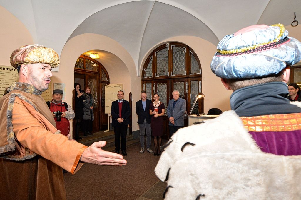 Tříkrálová sbírka slavnostně začala na plzeňské radnici (foto: M. Pecuch, 6. a 7.1.2020)