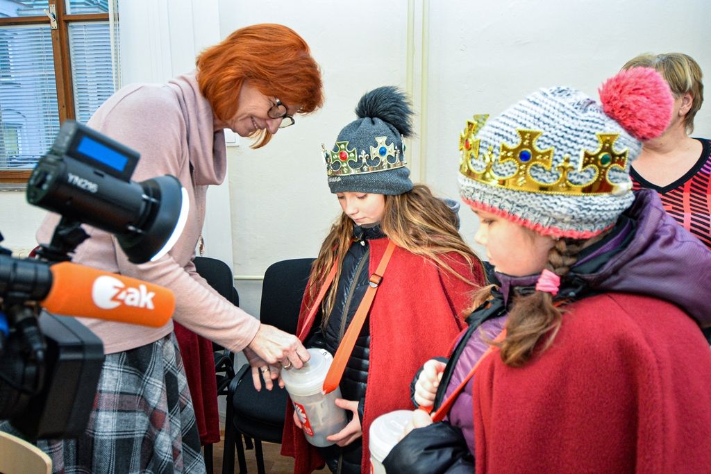 Tříkrálová sbírka slavnostně začala na plzeňské radnici (foto: M. Pecuch, 6. a 7.1.2020)