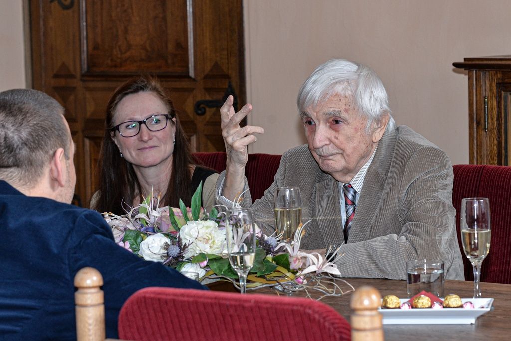 Primátor poblahopřál Zdeňku Bláhovi k životnímu jubileu (foto: M. Pecuch, 14.1.2020)