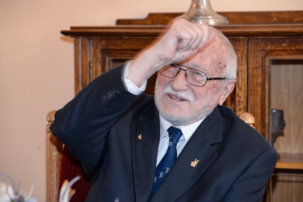 Primátor pogratuloval profesoru Zdeňku Mračkovi k 90. narozeninám (foto: M. Pecuch, 16.1.2020)