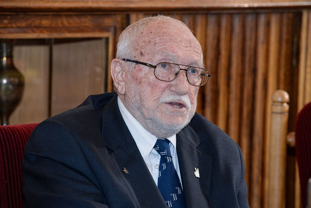 Primátor pogratuloval profesoru Zdeňku Mračkovi k 90. narozeninám