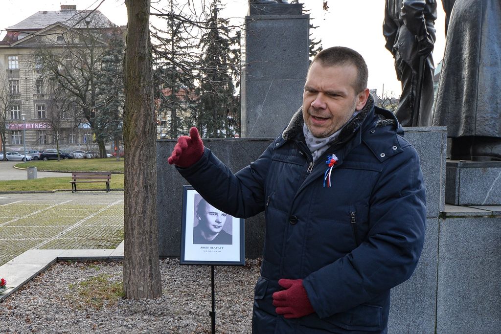 Plzeňští radní spolu s občany uctili památku Josefa Hlavatého (foto: M. Pecuch, 20.1.2020)