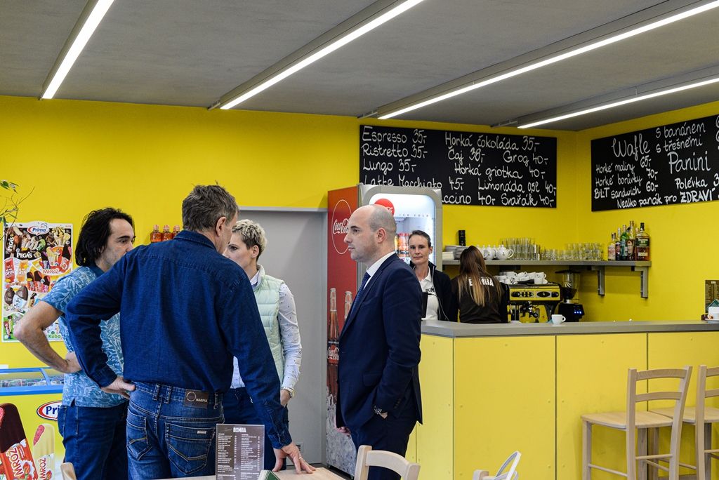 Nová kavárna Bomba Café na Atletickém stadionu města Plzně (foto: M. Pecuch, 28.1.2020)