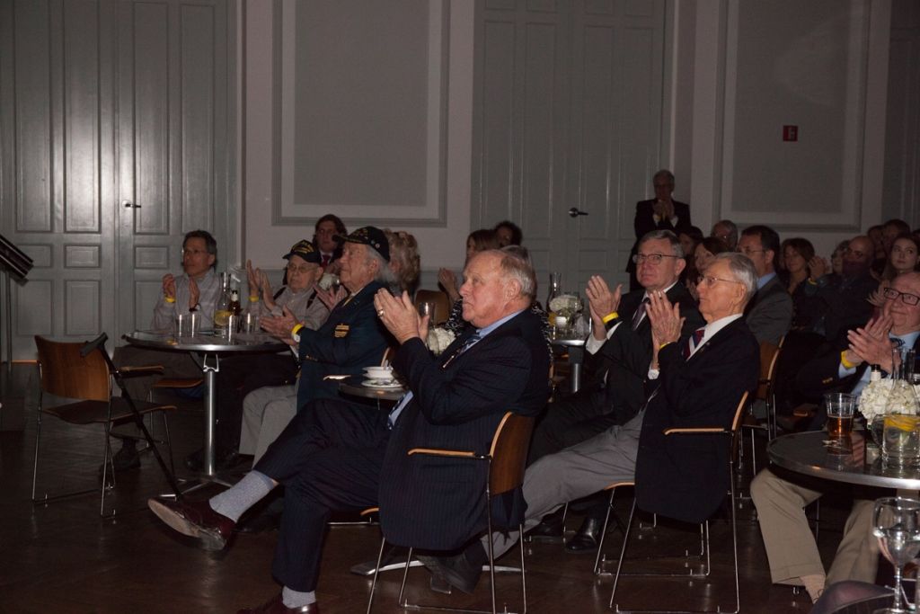 Plzeň zahájila výstavu v New Yorku, přítomni byli i veteráni (zdroj fotografií: new-york.czechcentres.cz)