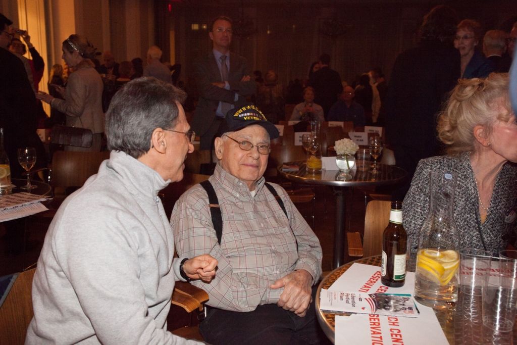 Plzeň zahájila výstavu v New Yorku, přítomni byli i veteráni (zdroj fotografií: new-york.czechcentres.cz)