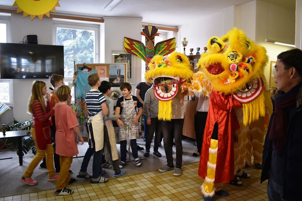 Vietnamští žáci 21. ZŠ připravili Dny vietnamské kultury