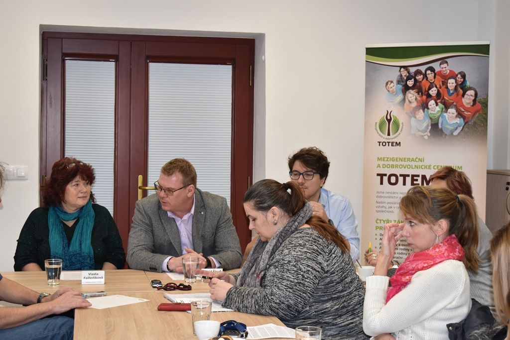 Totem na Doubravce (foto: A. Jarošová, 11.3.2020)