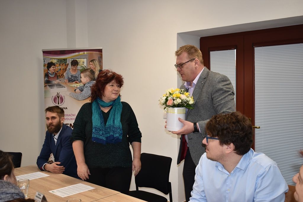 Totem na Doubravce (foto: A. Jarošová, 11.3.2020)