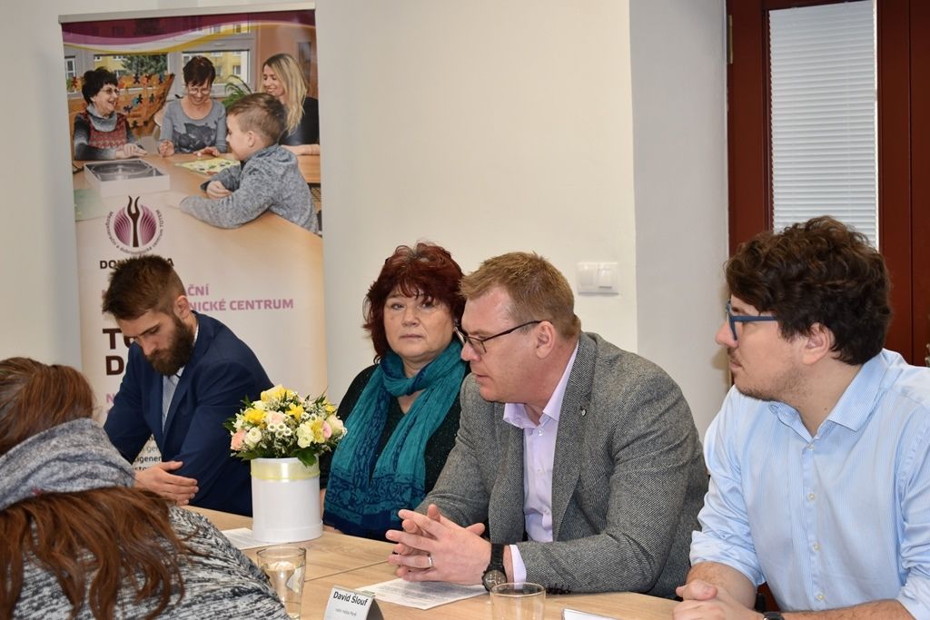 Totem na Doubravce (foto: A. Jarošová, 11.3.2020)