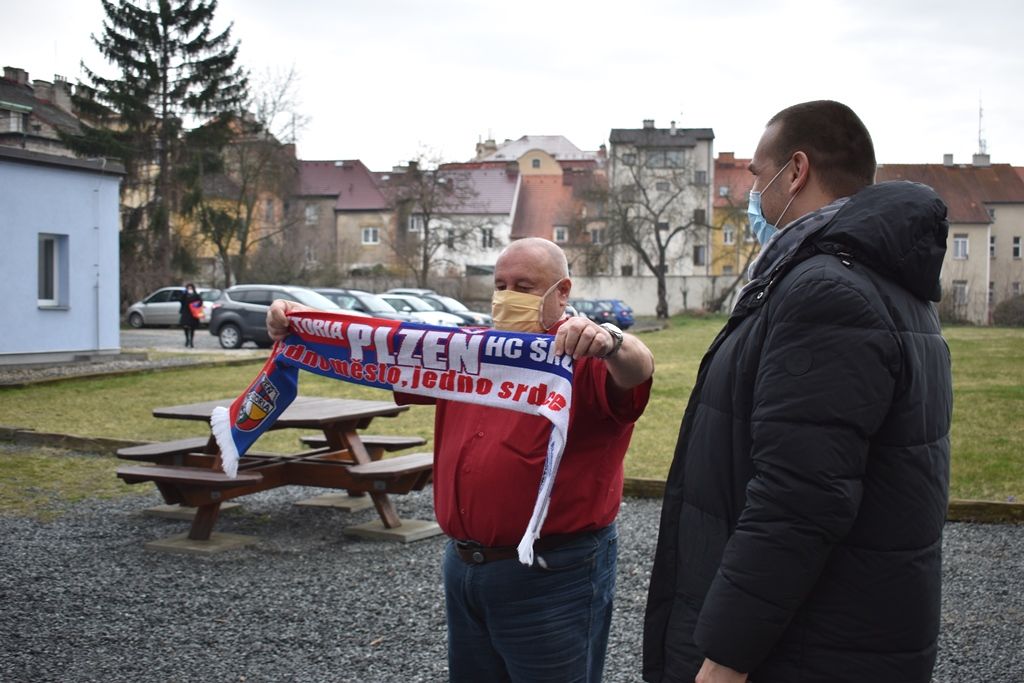 Členové rady města navštívili sociální zařízení, aby podpořili boj proti koronaviru (foto: A. Jarošová, 17.3.2020)