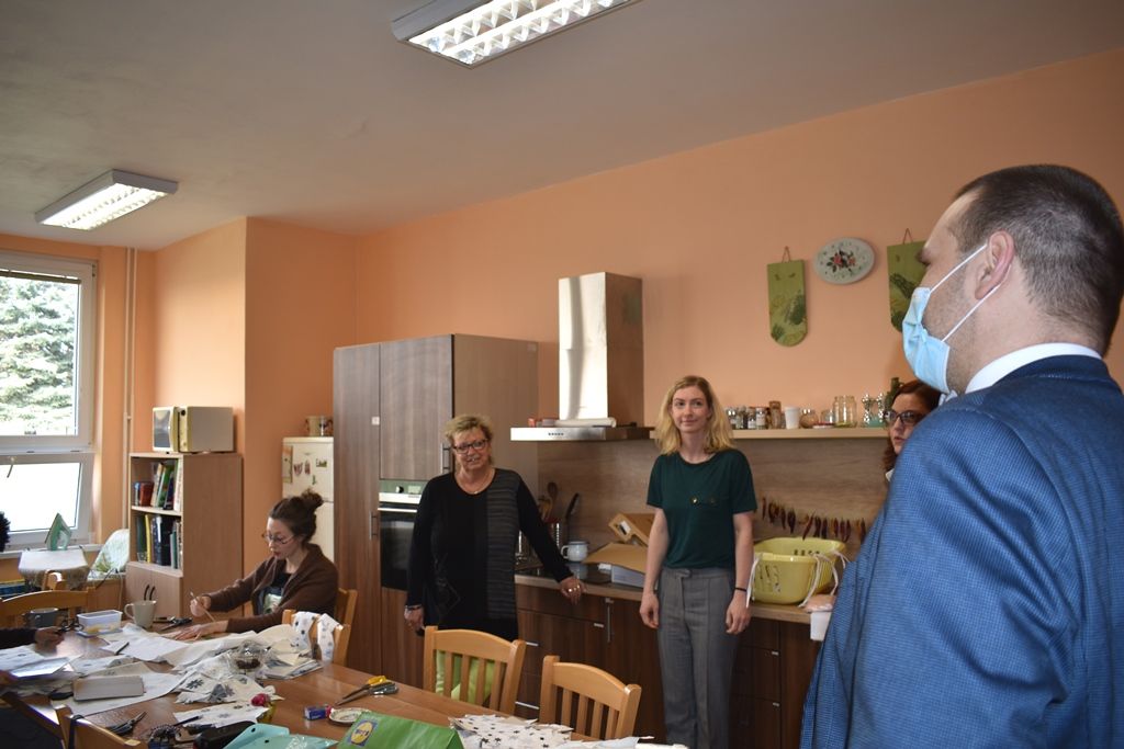 Členové rady města navštívili sociální zařízení, aby podpořili boj proti koronaviru (foto: A. Jarošová, 17.3.2020)