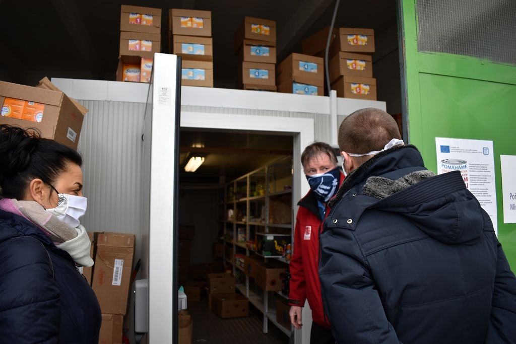 Primátor Plzně zjišťoval situaci v dalších sociálních zařízeních (foto: A. Jarošová, 26.3.2020)