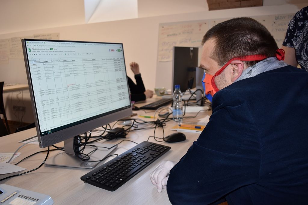 Primátor Baxa navštívil Kontaktní centrum a TOTEM (foto: A. Jarošová, 2.4.2020)