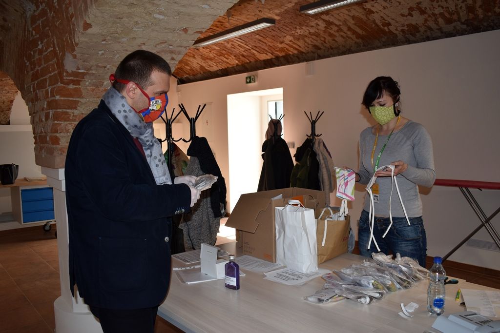 Primátor Baxa navštívil Kontaktní centrum a TOTEM (foto: A. Jarošová, 2.4.2020)