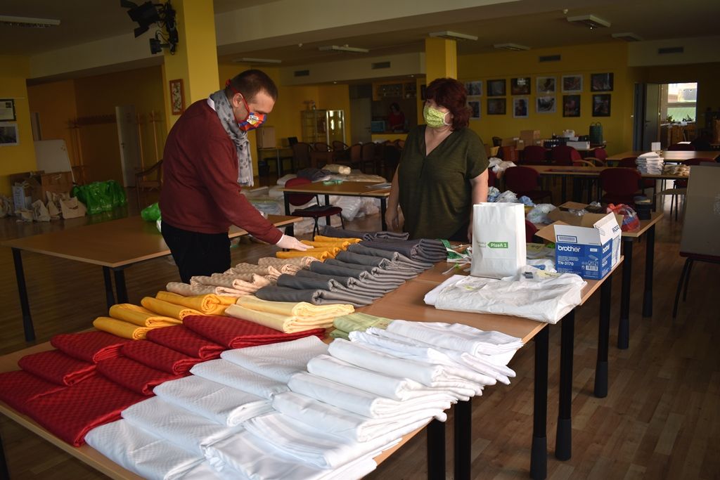 Primátor Baxa navštívil Kontaktní centrum a TOTEM (foto: A. Jarošová, 2.4.2020)