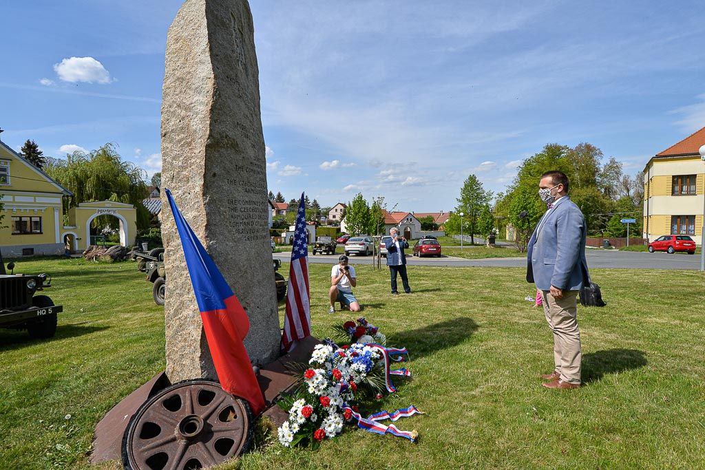 Slavnosti svobody 2020 - Pietní akt v Kyšicích (foto: M. Pecuch, 8.5.2020)