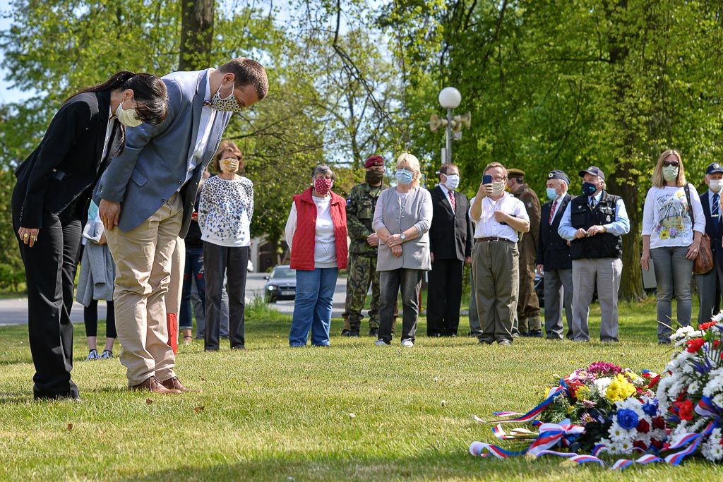 Slavnosti svobody 2020 - Pietní akt v Kyšicích (foto: M. Pecuch, 8.5.2020)