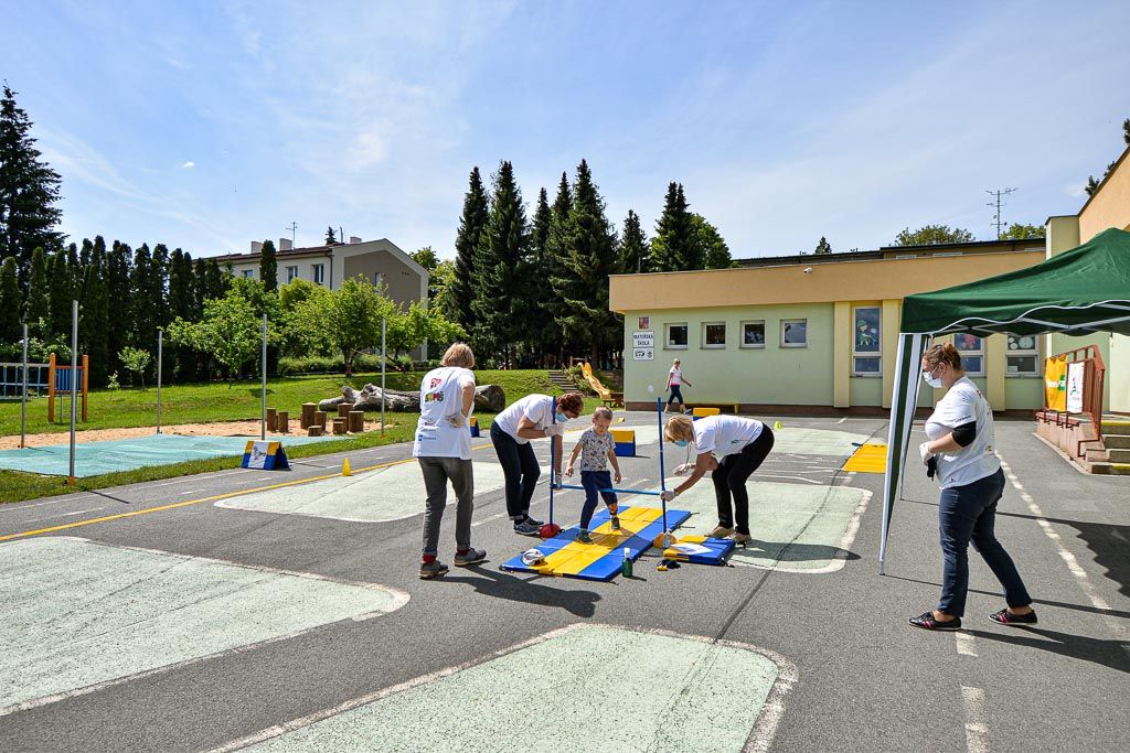 Sportovní hry v Mateřské škole Křimice (foto: M. Pecuch, 3.6.2020)