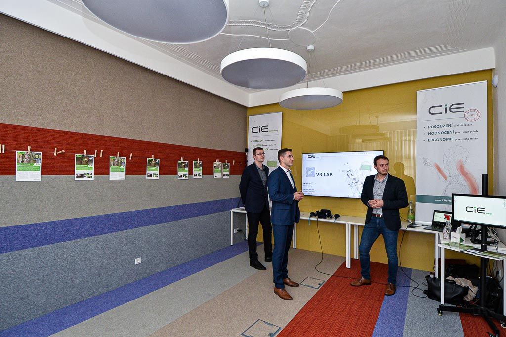 Nový sdílený prostor pro mladé firmy z oblasti virtuální reality v rámci BIC Plzeň (foto: M. Pecuch, 10.6.2020)