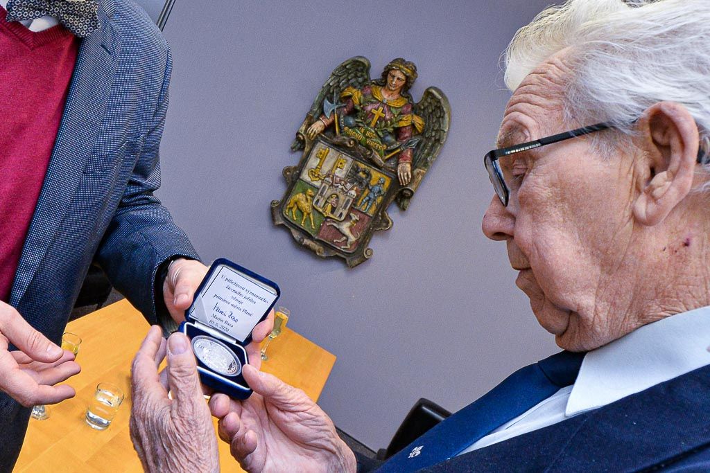 Přijetí jubilanta Richarda Smoly na plzeňské radnici (foto: M. Pecuch, 10.6.2020)