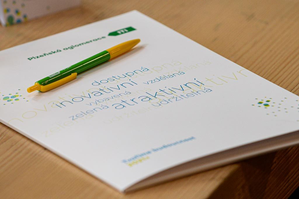 Kulaté stoly ITI ke Strategii Plzeňské aglomerace 2021+ (foto: M. Pecuch, 18.6.2020)