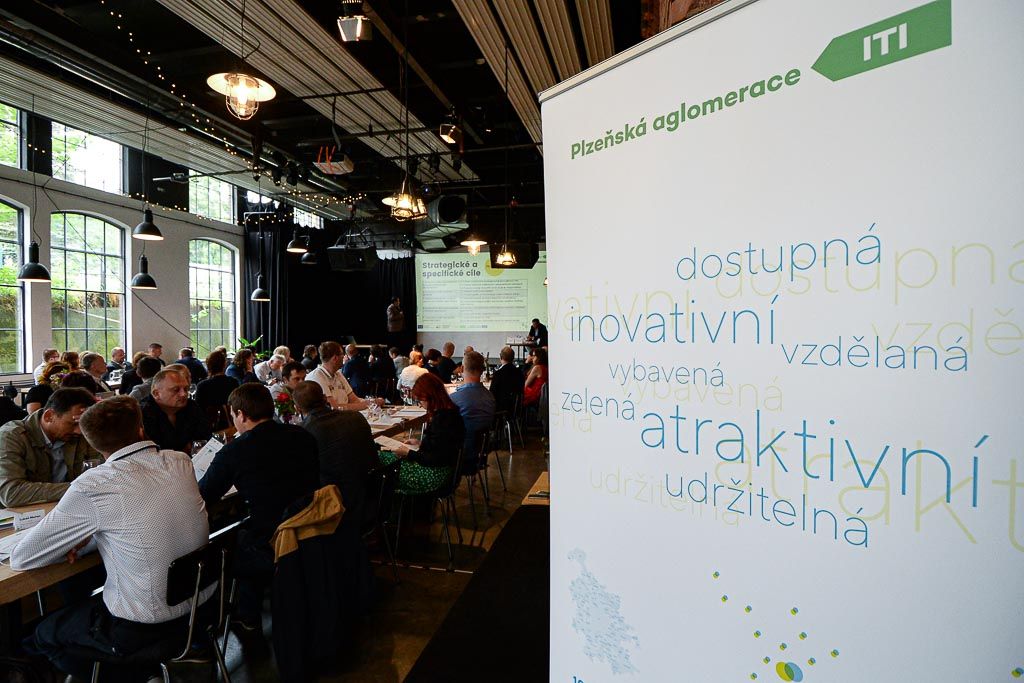 Kulaté stoly ITI ke Strategii Plzeňské aglomerace 2021+ (foto: M. Pecuch, 18.6.2020)