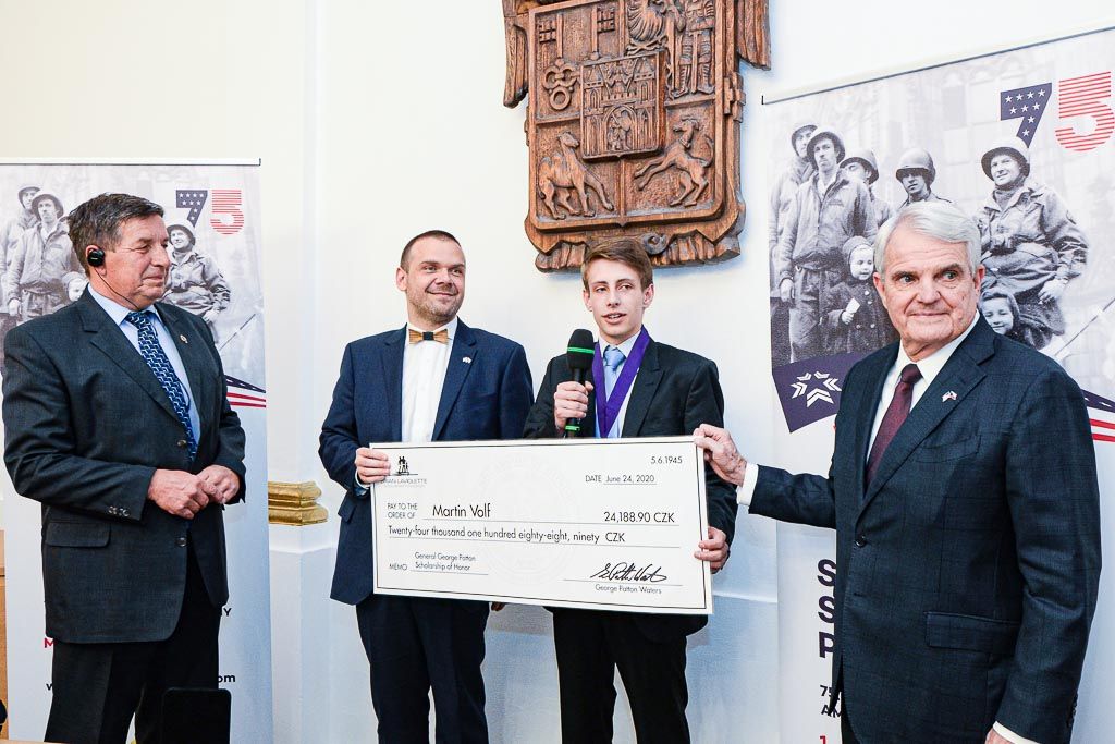 Čestné stipendium gen. George S. Pattona pro Martina Volfa (foto: M. Pecuch, 24.6.2020)