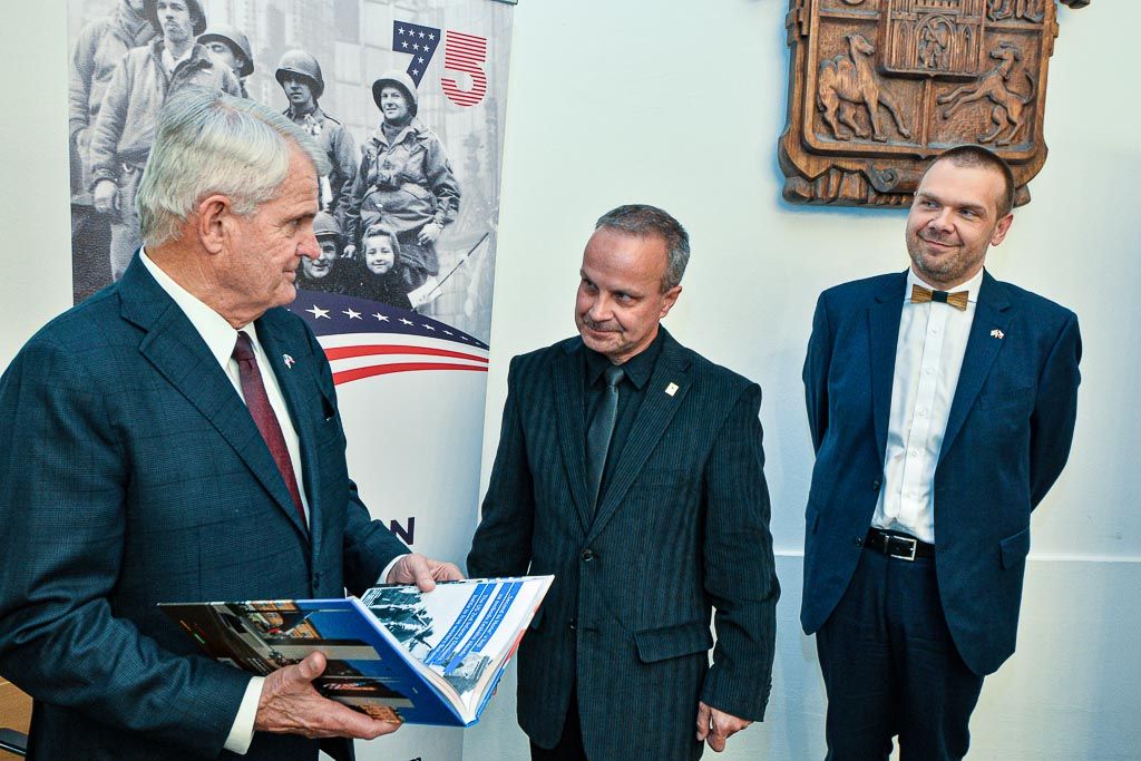 Čestné stipendium gen. George S. Pattona pro Martina Volfa (foto: M. Pecuch, 24.6.2020)